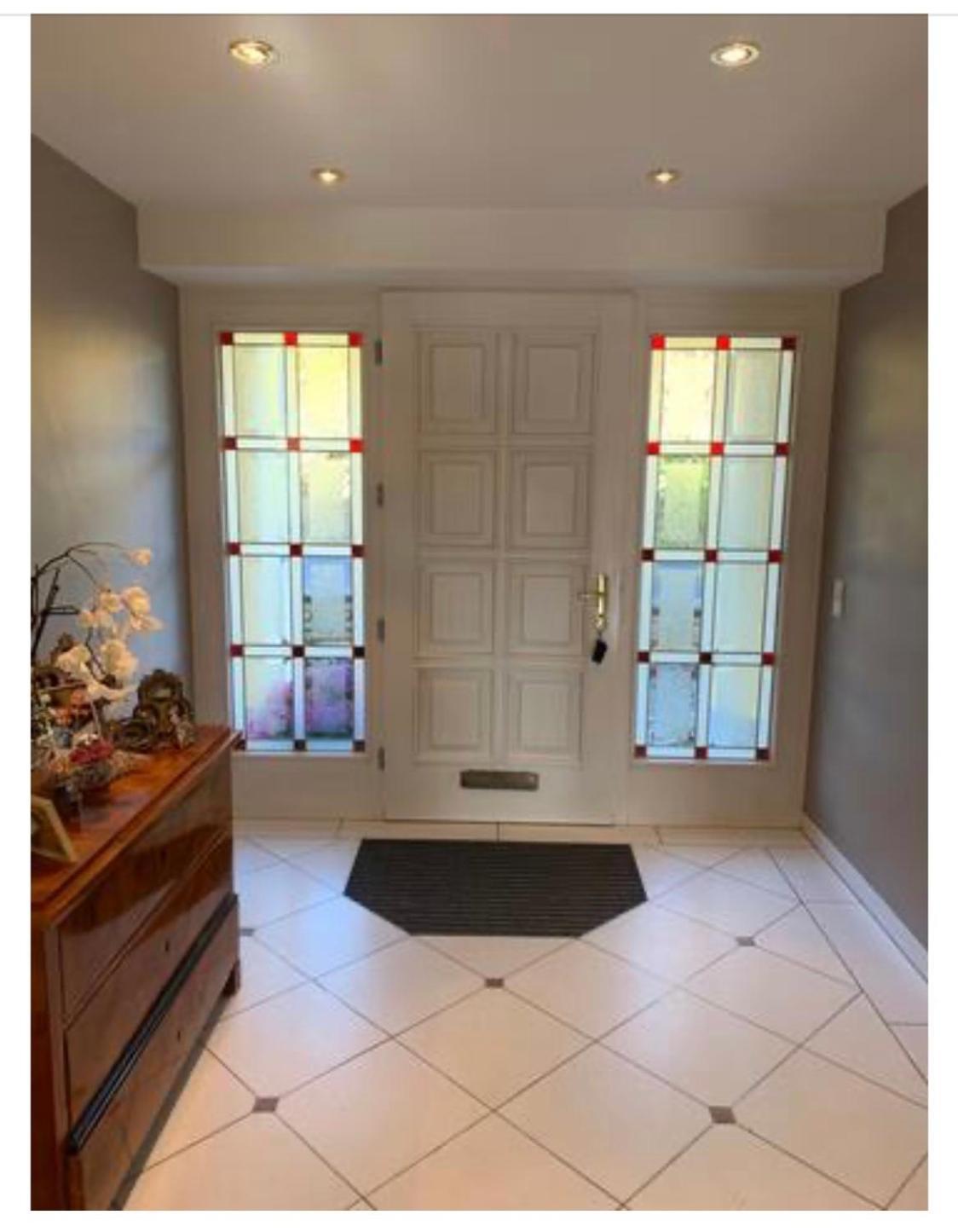 הילדסהיים Familiensuite In Villa מראה חיצוני תמונה
