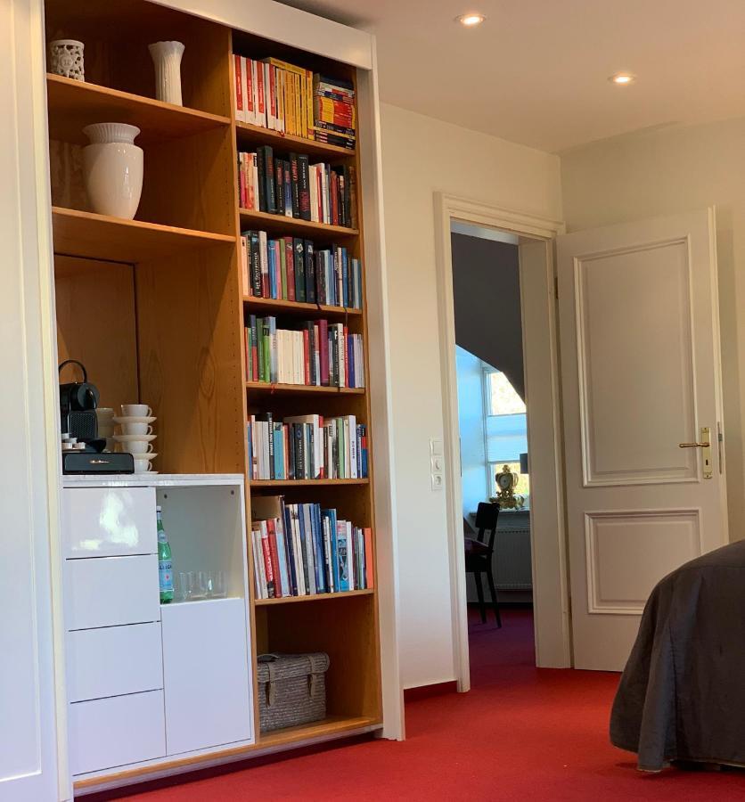 הילדסהיים Familiensuite In Villa מראה חיצוני תמונה